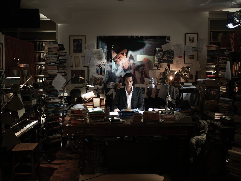 [66] Writing Exercise: “In A Regretful&nbsp;Room”